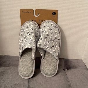 Rae Dunn coffee time slippers size L